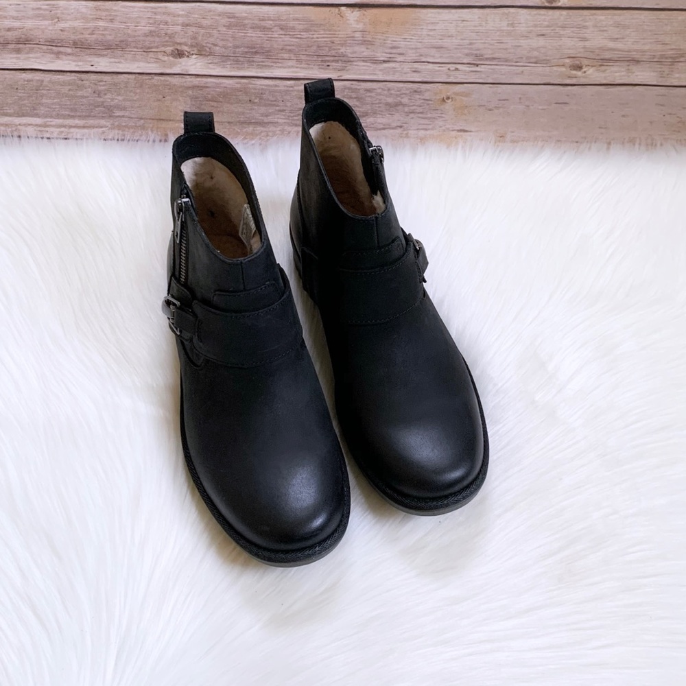 UGG Cheyne Waterproof Black Leather Booties - Picture 4 of 10